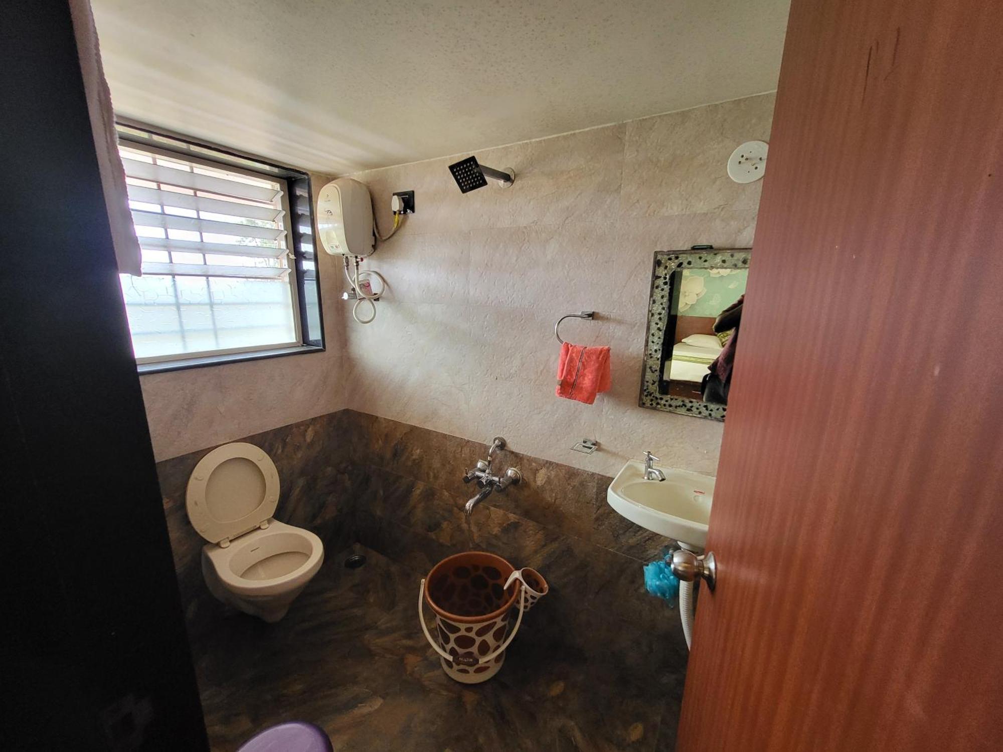 Paras Holiday Home Satara Zewnętrze zdjęcie